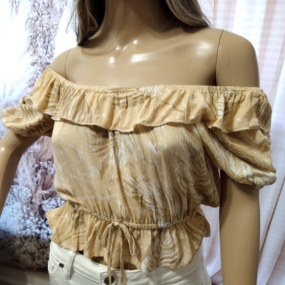 Blue B Collection Women's Beige Off Shoulder Ruffle Crop Top - Picture 8 of 13